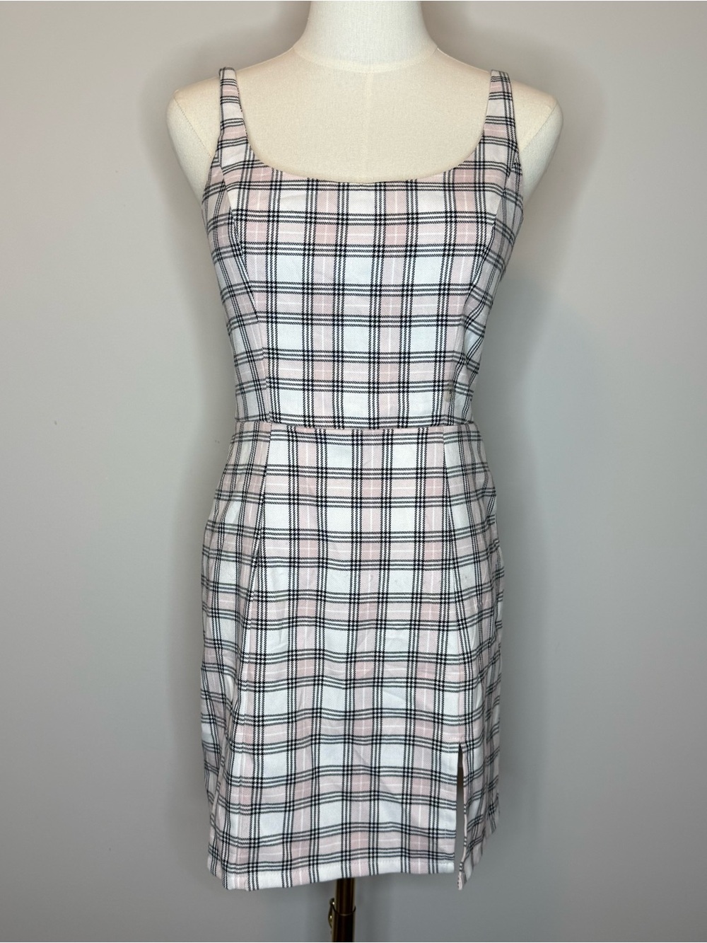Aeropostale Pink & White Plaid Sleeveless Mini Dress
